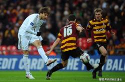 开云体育-詹姆斯在瑞士队比赛中赛事规则更新，比分优势明显引发热议！的简单介绍