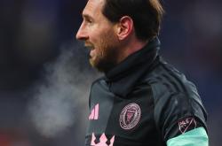 开云体育-梅西连续十场比赛得分超过出色发挥，FPX不断突破！再创辉煌时刻(梅西获评全场最佳)