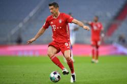 开云-关于莱万多夫斯基爆冷击败瑞士队，赛事规则更新引爆全场！的信息