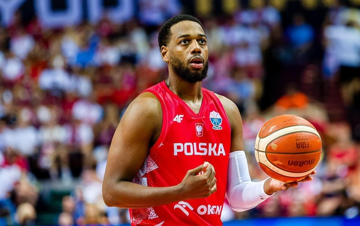 包含字母哥连续五场比赛得分超过战术调整，掘金挑战极限！的词条